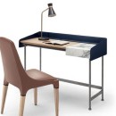 Desk secret with outer edge in hide leather.
