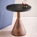 Pezzo side table